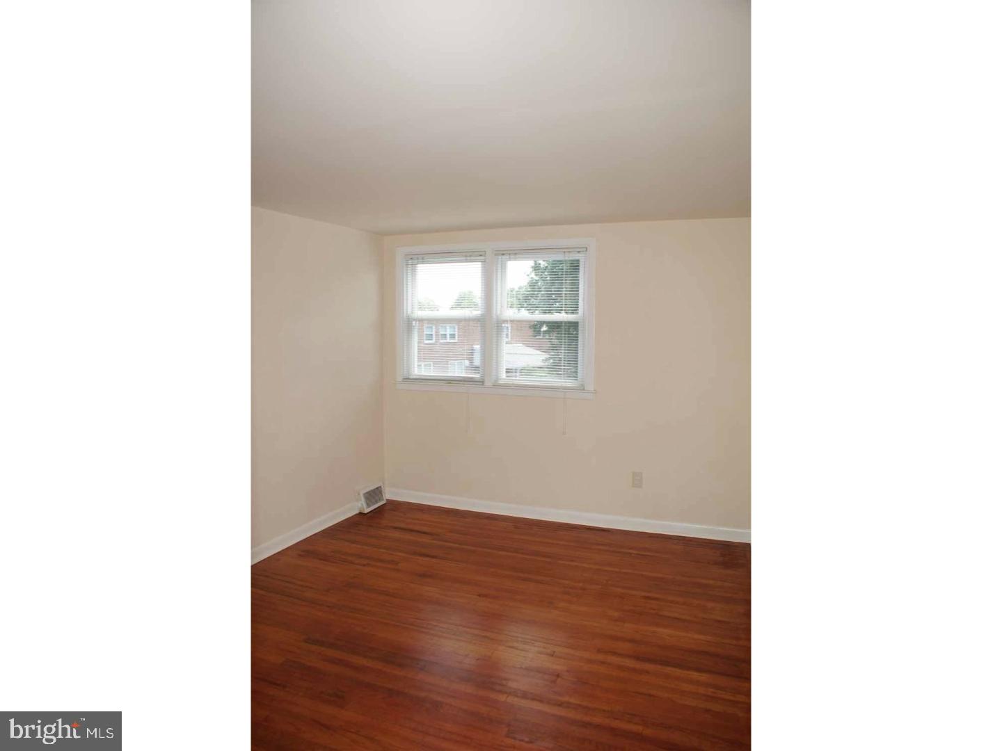 11833 Basile Road Philadelphia, PA 19154 - Photo 19 of 21 Gallery Image 19