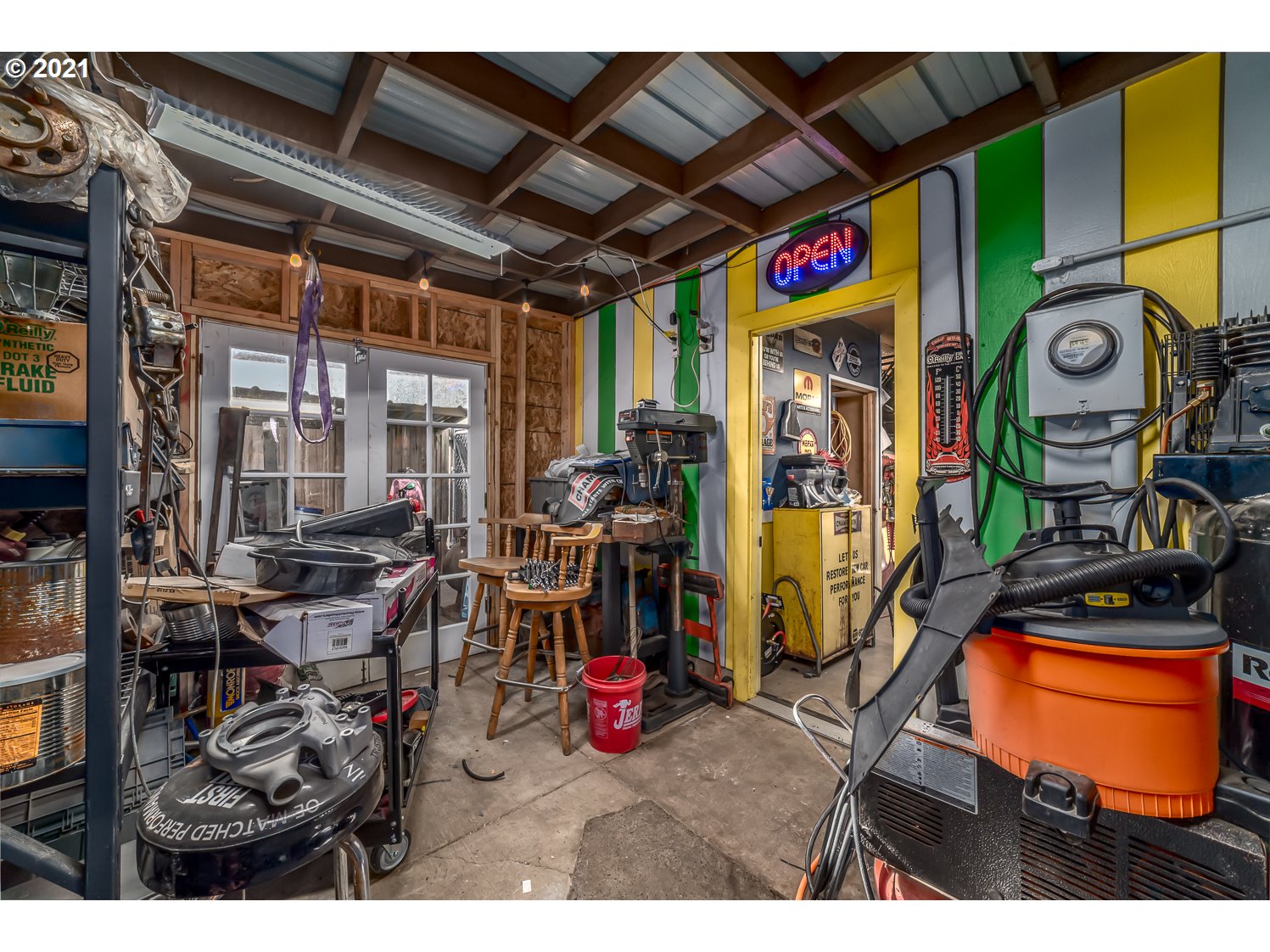 471 67th Street Springfield, OR 97478 - Photo 25 of 28 a view of electric room