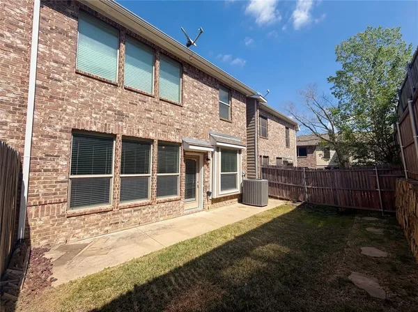 $405,000 | 3726 Venice Drive, Irving, TX 75038