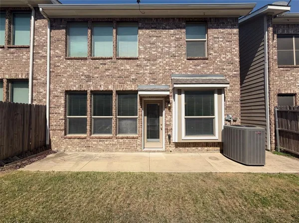 $405,000 | 3726 Venice Drive, Irving, TX 75038