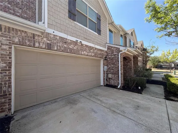$405,000 | 3726 Venice Drive, Irving, TX 75038