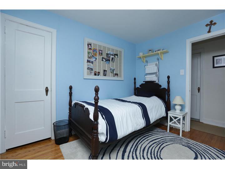 17 West Chelfield Road Glenside, PA 19038 - Photo 16 of 25 Gallery Image 16