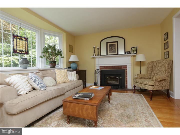 17 West Chelfield Road Glenside, PA 19038 - Photo 3 of 25 Gallery Image 3