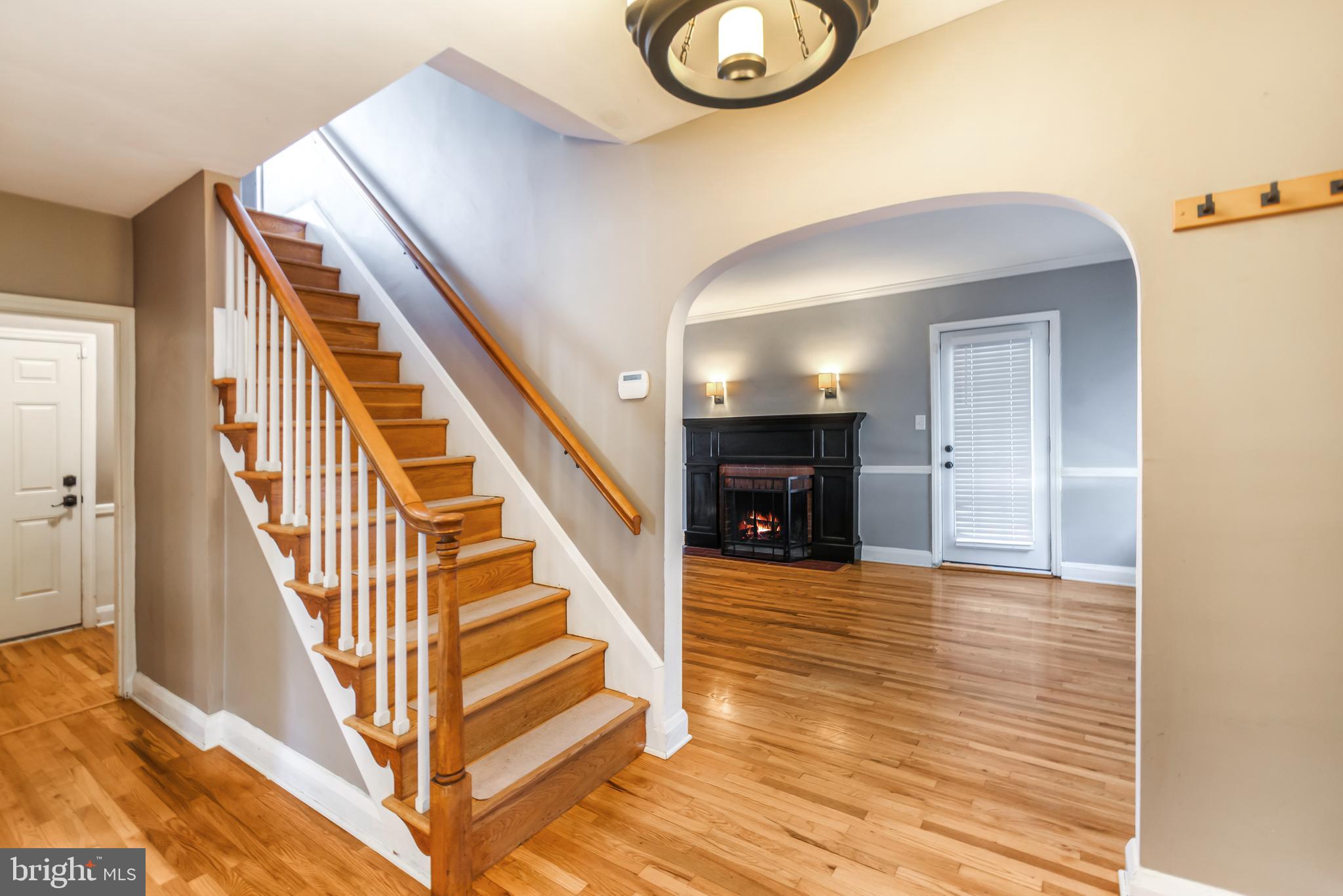 113 Homewood Road Linthicum Heights, MD 21090 - Photo 3 of 34