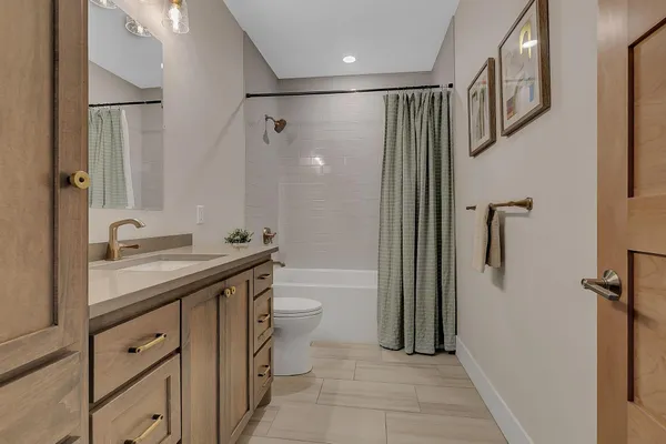 $1,299,900 | 4215 32nd Street South, St. Cloud, MN 56301