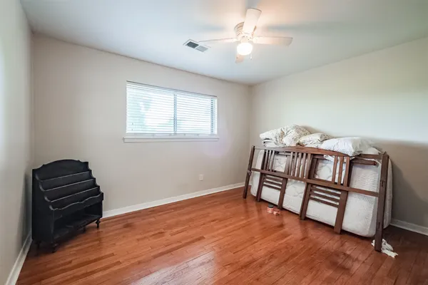 $2,600 | 18211 Mueschke Road, Cypress, TX 77433
