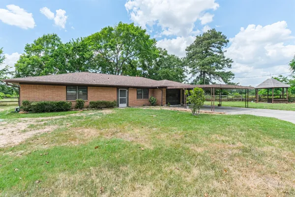 $2,600 | 18211 Mueschke Road, Cypress, TX 77433