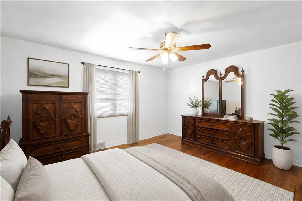 3229 Arapahoe Road Pittsburgh, PA 15241 - Photo 16 of 32 *Virtually Staged*