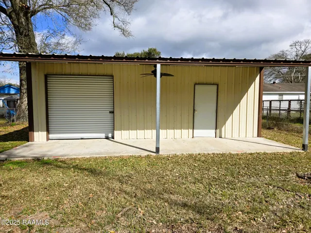 $83,600 | 830 North 6th Street, Eunice, LA 70535