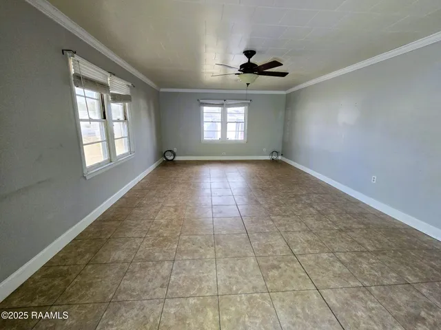 $83,600 | 830 North 6th Street, Eunice, LA 70535