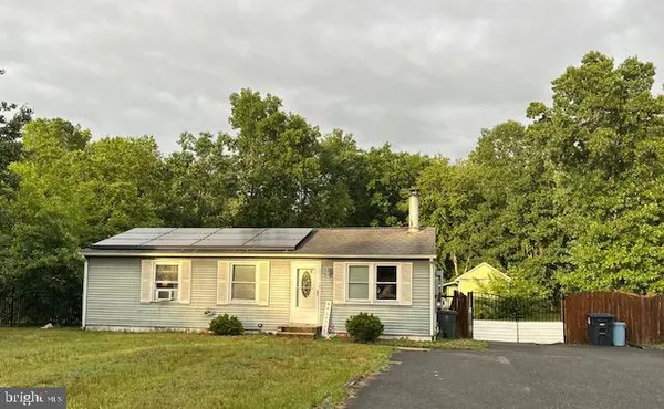 $215,000 | 1662 Victory Avenue, Williamstown, NJ 08094