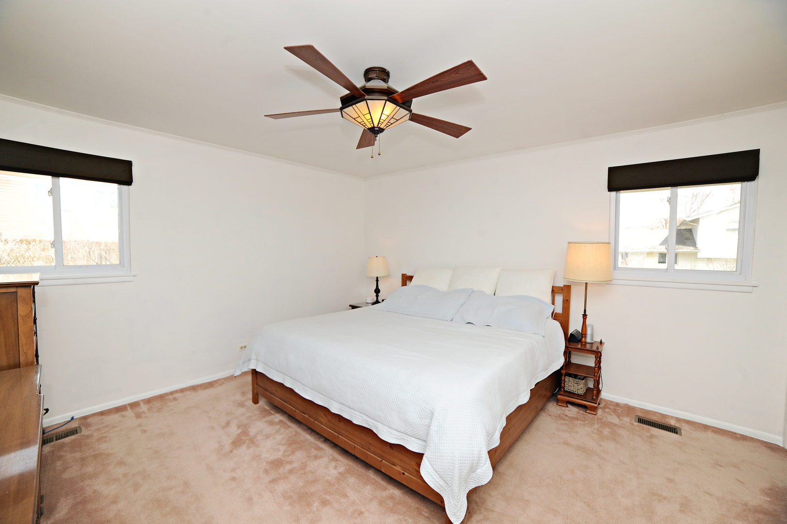 705 North Rohlwing Road Palatine, IL 60074 - Photo 14 of 23