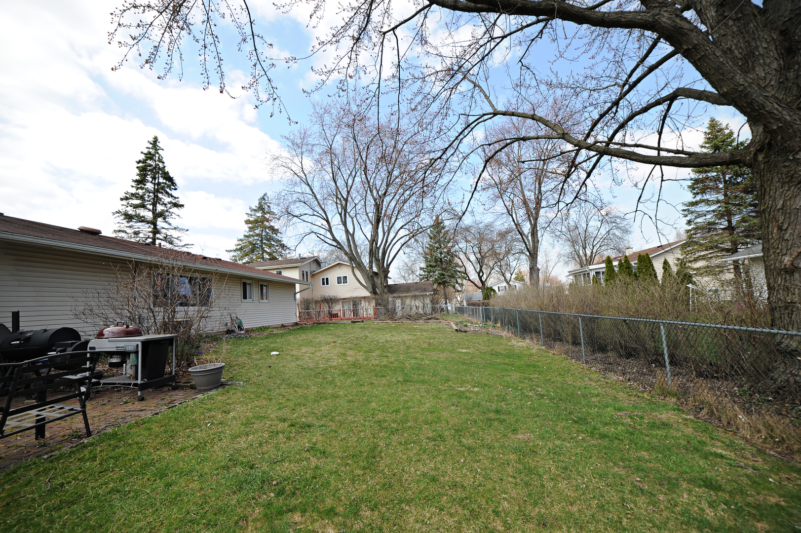 705 North Rohlwing Road Palatine, IL 60074 - Photo 22 of 23