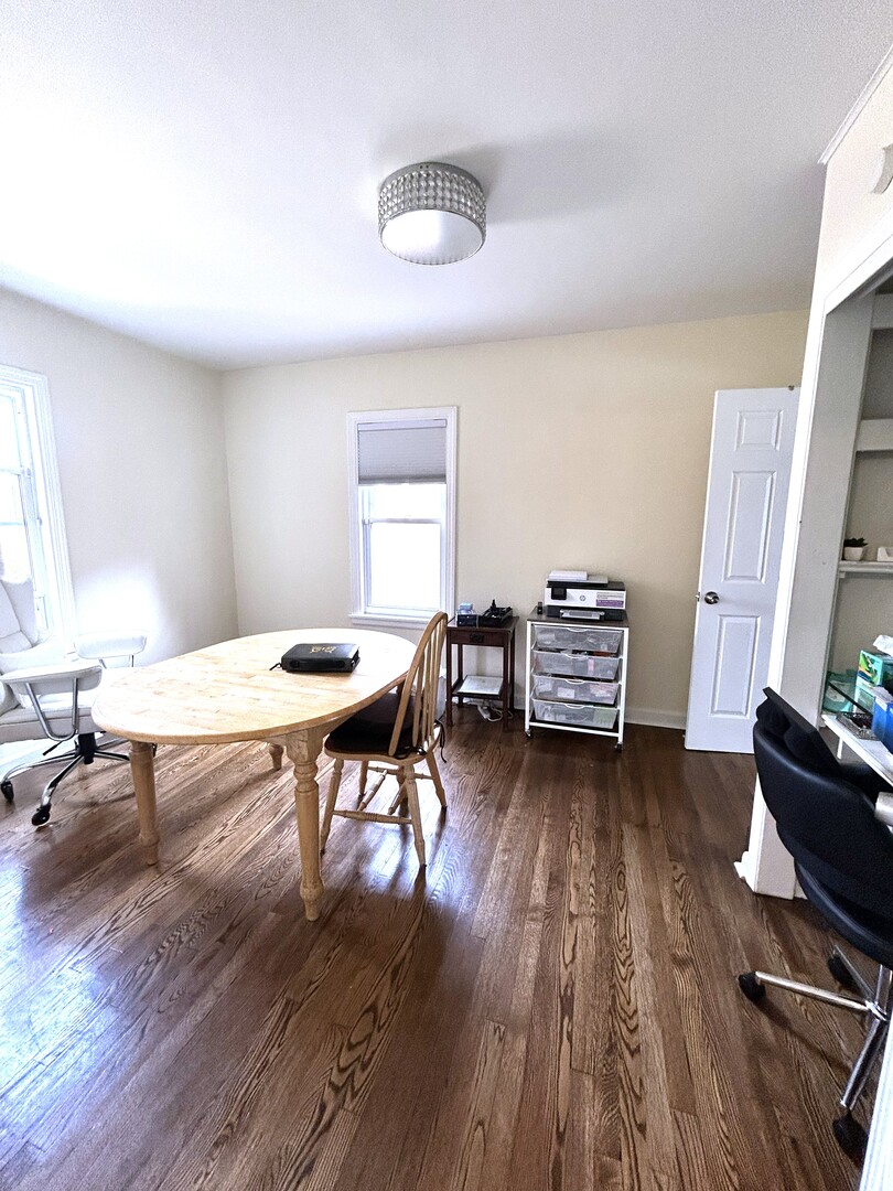 3912 West Marquette Road Chicago, IL 60629 - Photo 13 of 22 Gallery Image 13