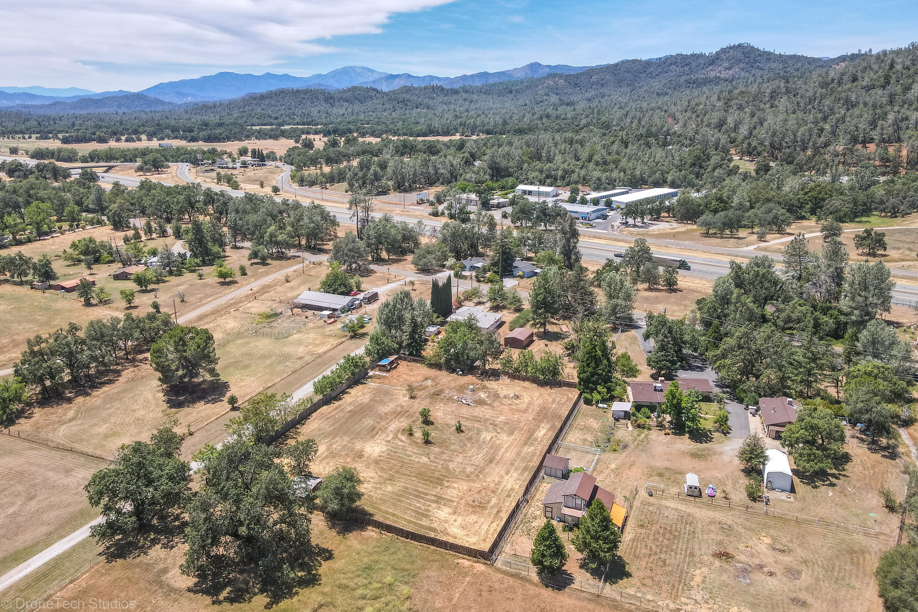 14527 Holiday Road Redding, CA 96003 - Photo 51 of 65 Drone-8
