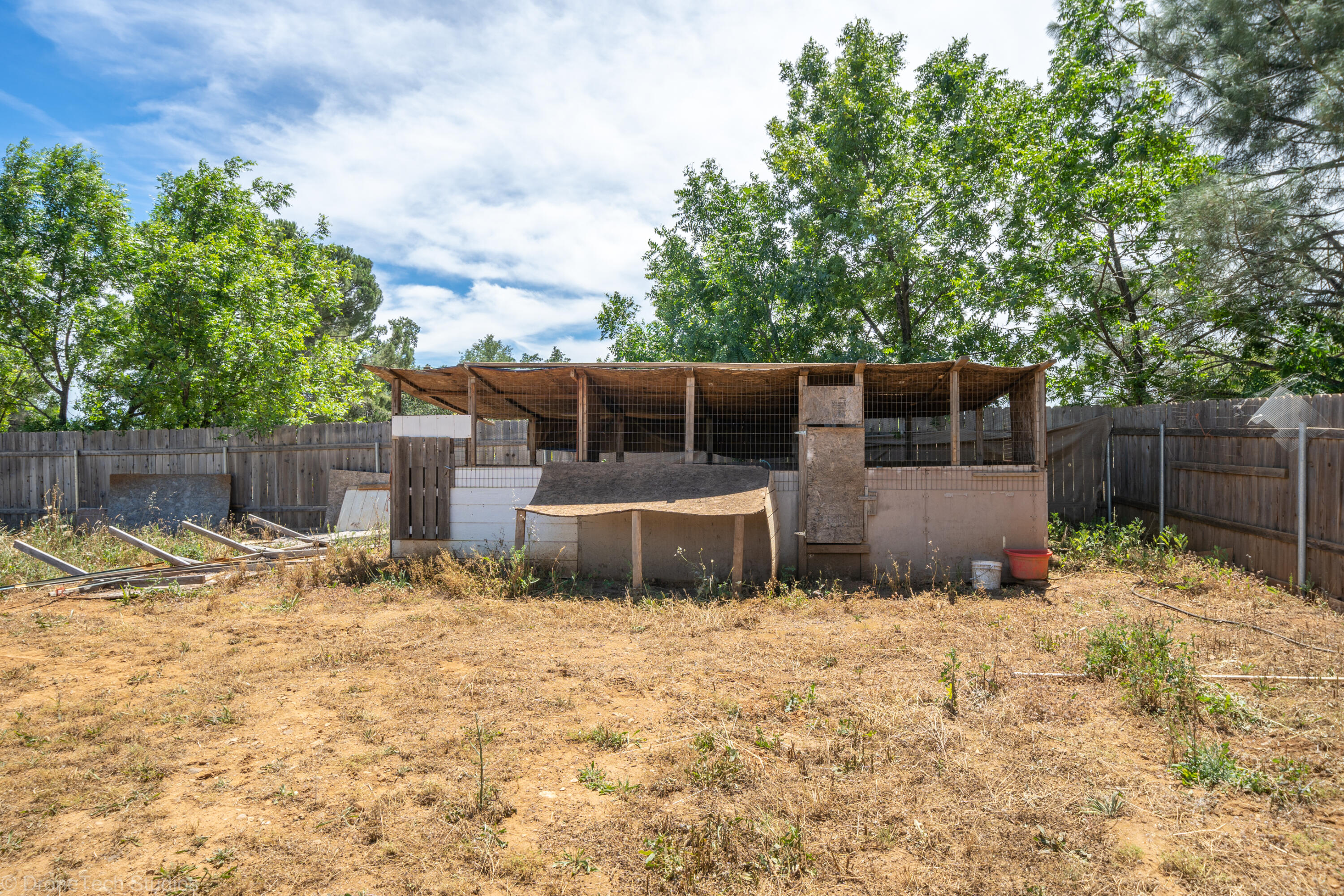 14527 Holiday Road Redding, CA 96003 - Photo 61 of 65 Exterior-29