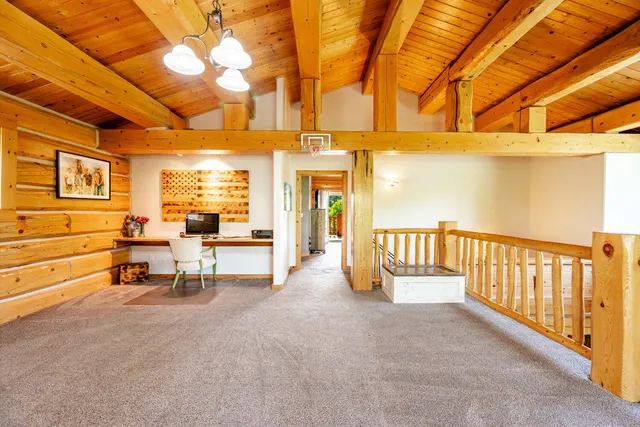 $1,095,000 | 716 Bridge Street, Dayton, WY 82836