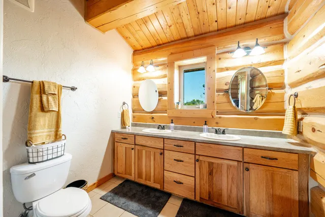 $1,095,000 | 716 Bridge Street, Dayton, WY 82836