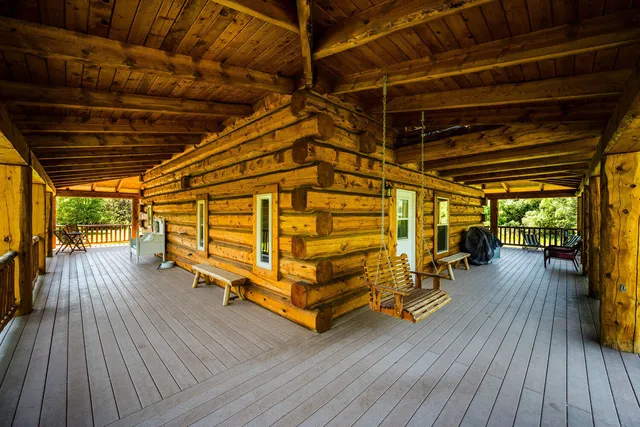 $1,095,000 | 716 Bridge Street, Dayton, WY 82836