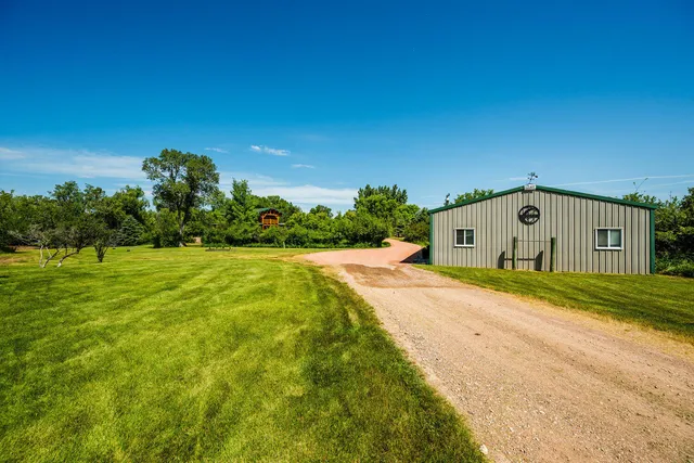 $1,095,000 | 716 Bridge Street, Dayton, WY 82836