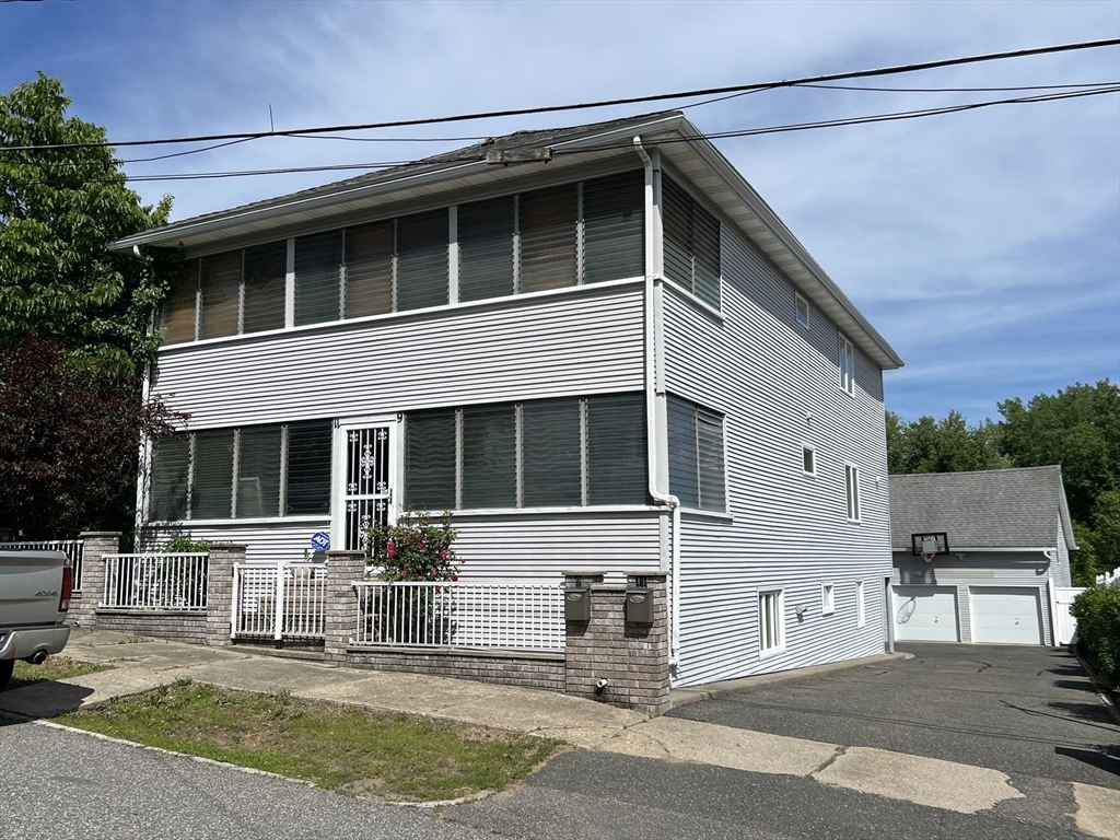 9 Indian Leap Street, Unit 1 Springfield, MA 01151 - Photo 1 of 14