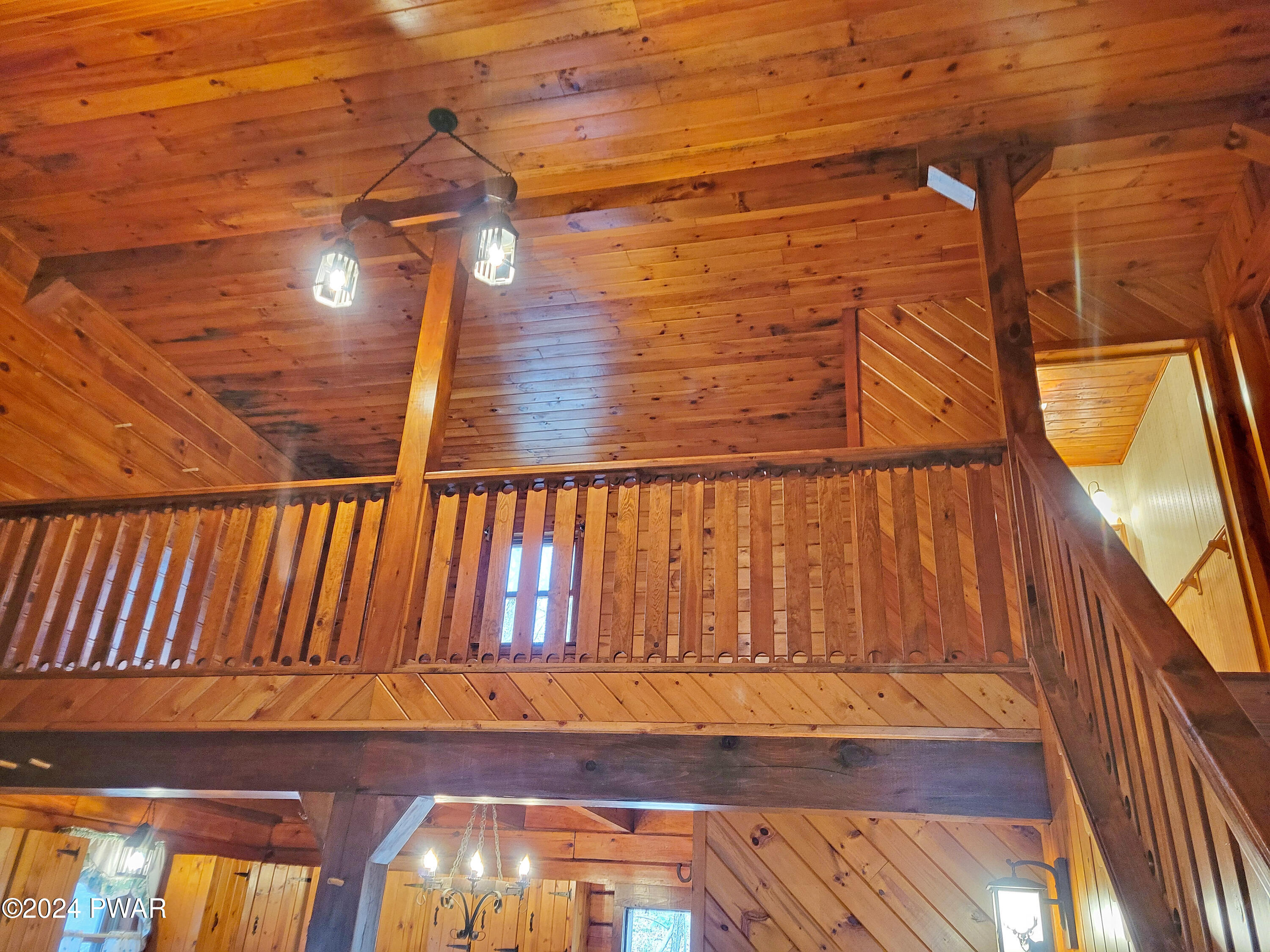 189 Hathaway Road Equinunk, PA 18417 - Photo 12 of 27 Up to the Loft