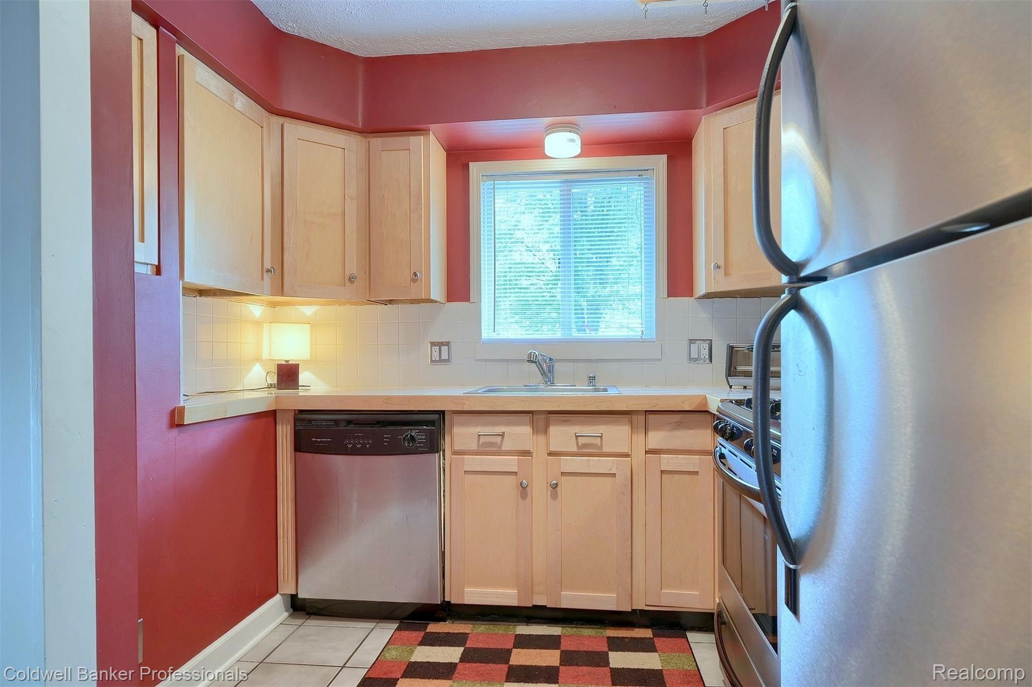 3433 Chester Road Royal Oak, MI 48073 - Photo 9 of 25 Another view of kitchen