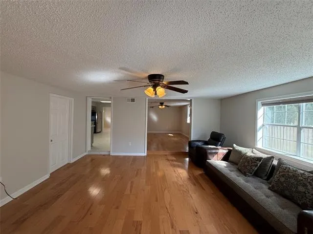 $2,300 | 22 Bluebird Street, New Orleans, LA 70124