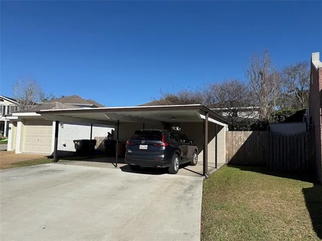 $2,300 | 22 Bluebird Street, New Orleans, LA 70124