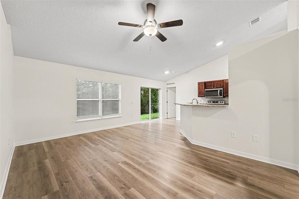 1228 Welch Ridge Terrace Apopka, FL 32712 - Photo 6 of 17