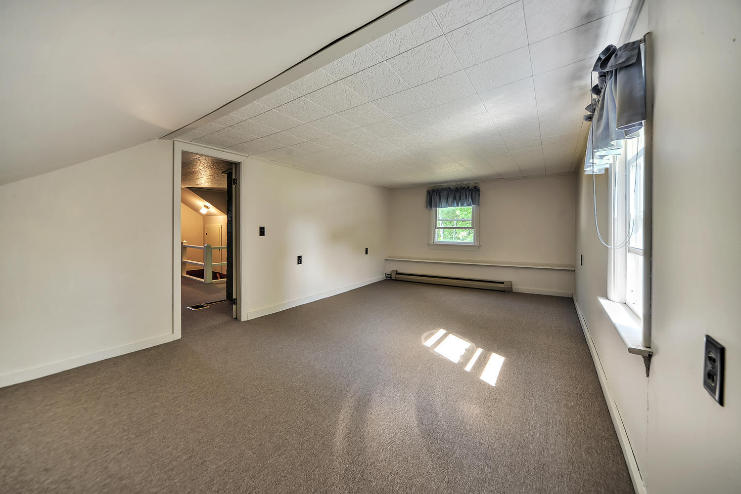 1547 Federal Road Livermore, ME 04253 - Photo 16 of 40 1551 Federal Rd Livermore-large-025-004-