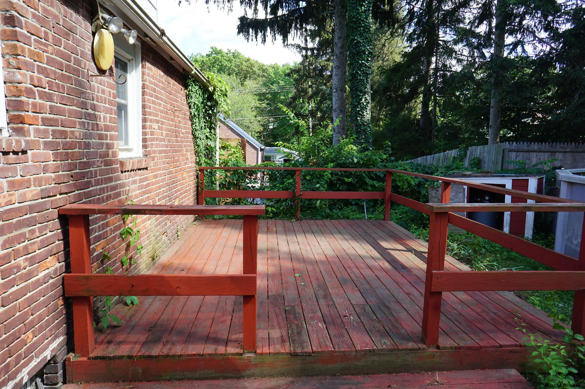 1 Birch Tree Road Albany, NY 12205 - Photo 4 of 30 Photo 4