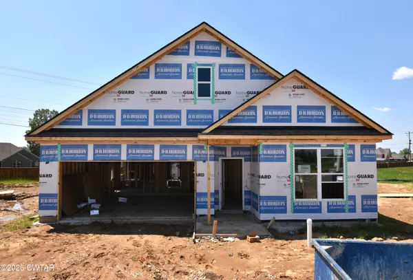 $327,990 | 56 Kings Gate Cove, Jackson, TN 38305