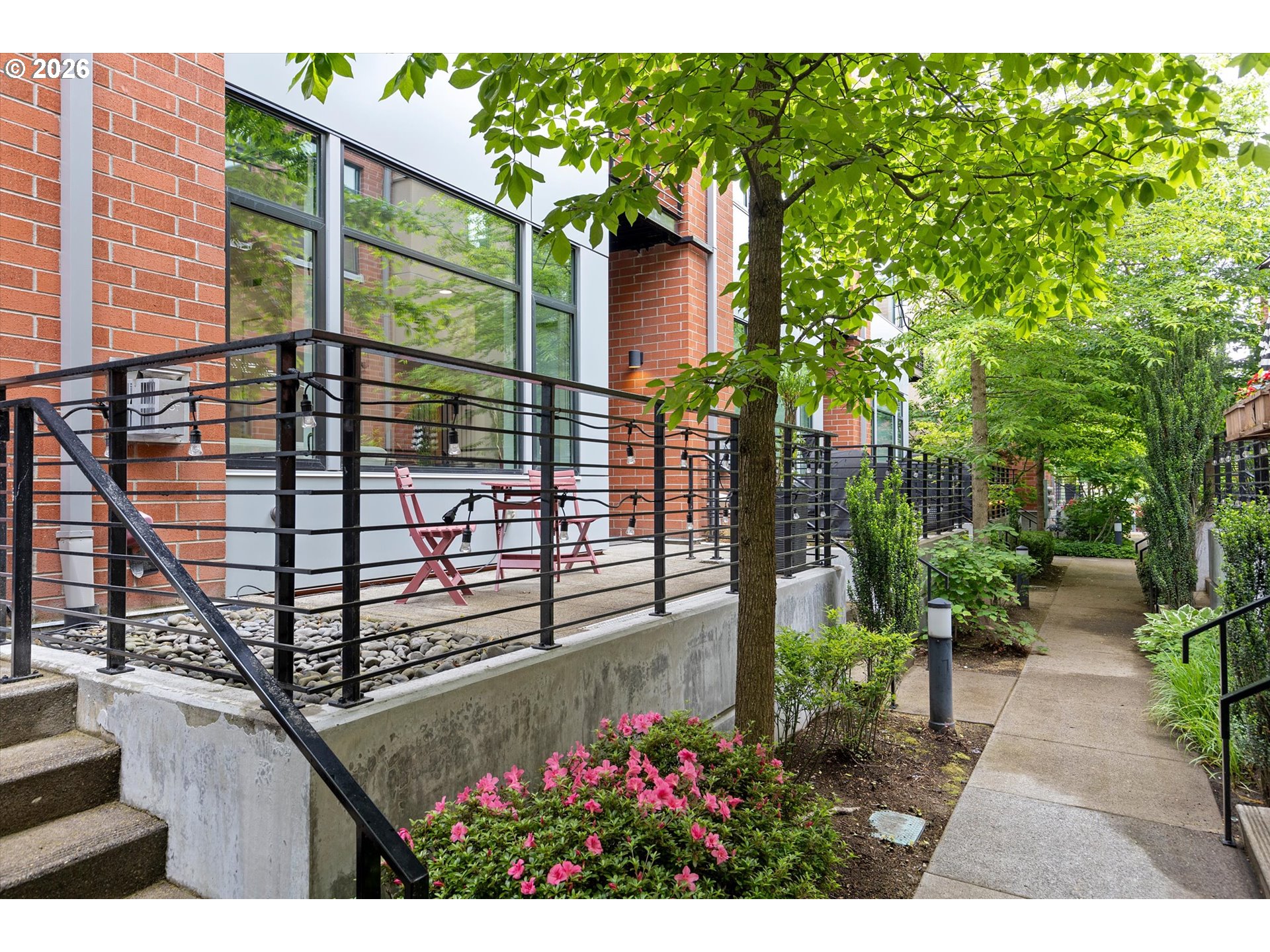 1728 Northwest Riverscape Street Portland, OR 97209 - Photo 38 of 44