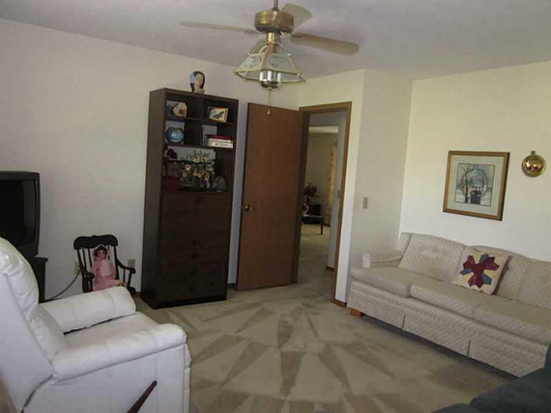 1042 Armsgate Road, Unit 35 Springfield, OH 45503 - Photo 16 of 17
