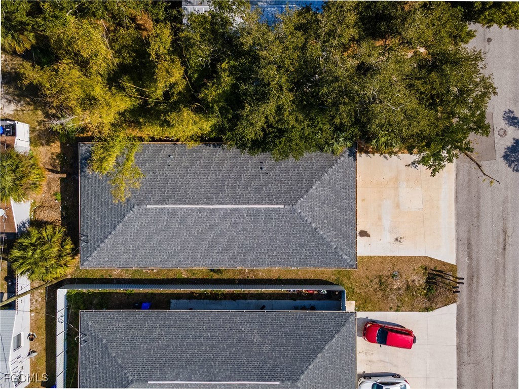 2405 Maple Avenue Fort Myers, FL 33901 - Photo 3 of 27 view of outdoor space