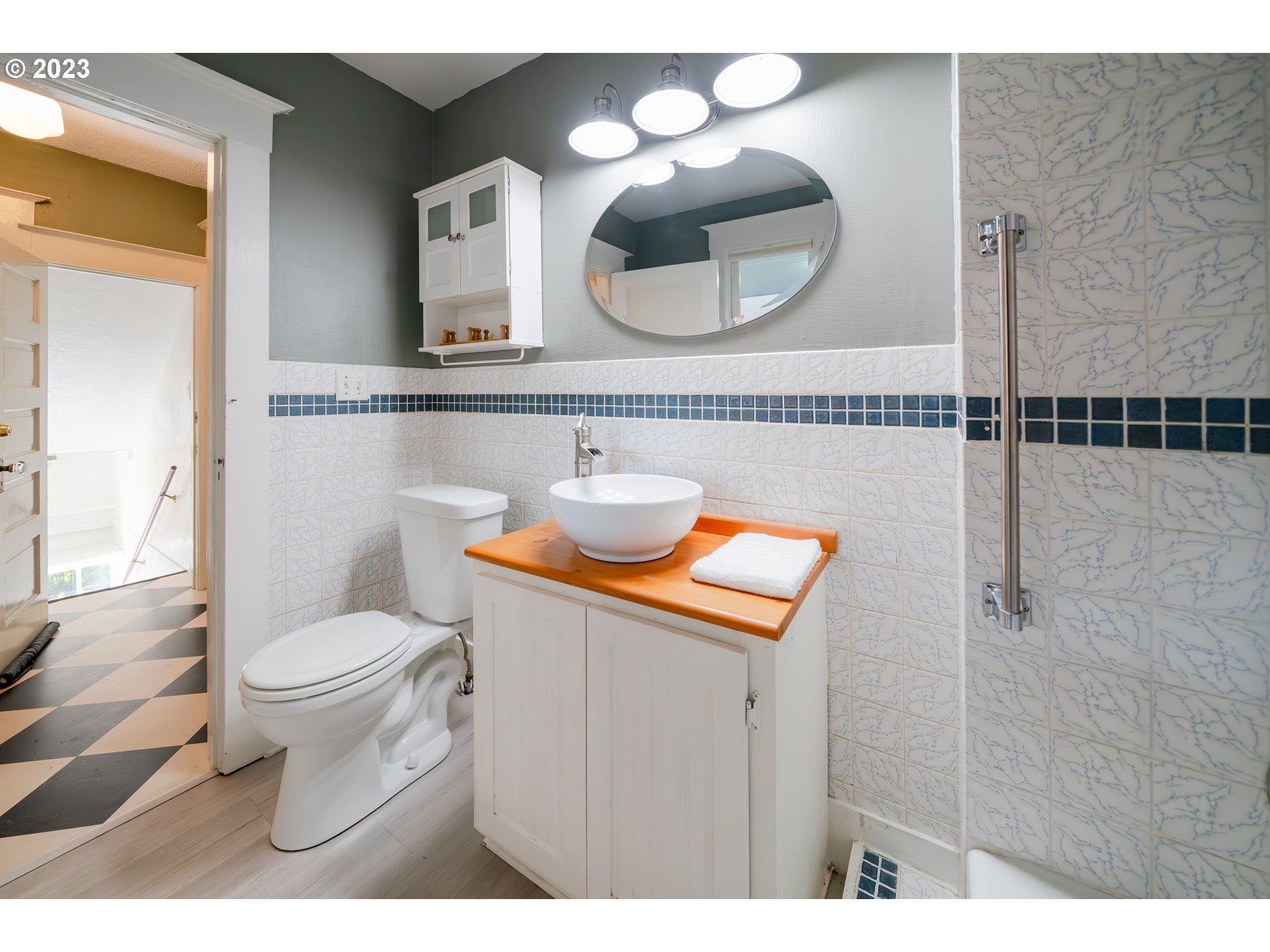 4720 Southeast Logus Road Milwaukie, OR 97222 - Photo 20 of 44 Gallery Image 20