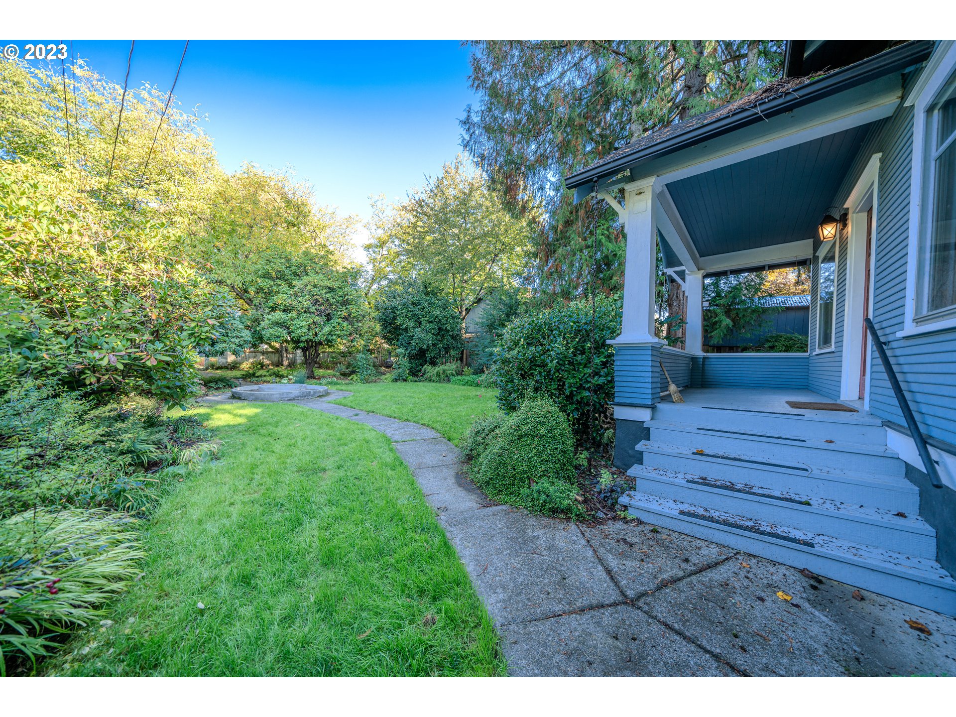 4720 Southeast Logus Road Milwaukie, OR 97222 - Photo 4 of 44 Gallery Image 4