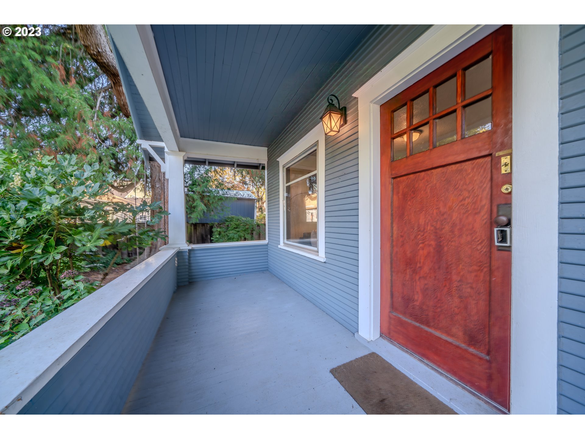 4720 Southeast Logus Road Milwaukie, OR 97222 - Photo 6 of 44 Gallery Image 6