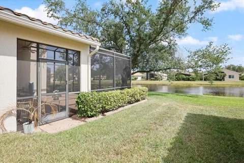$465,000 | 4211 64th Avenue East, Sarasota, FL 34243