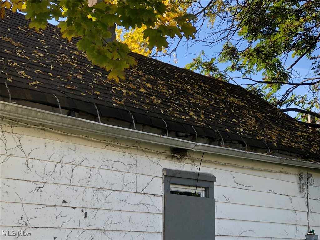 7420 Spafford Road Cleveland, OH 44105 - Photo 5 of 39 View 2 of roof