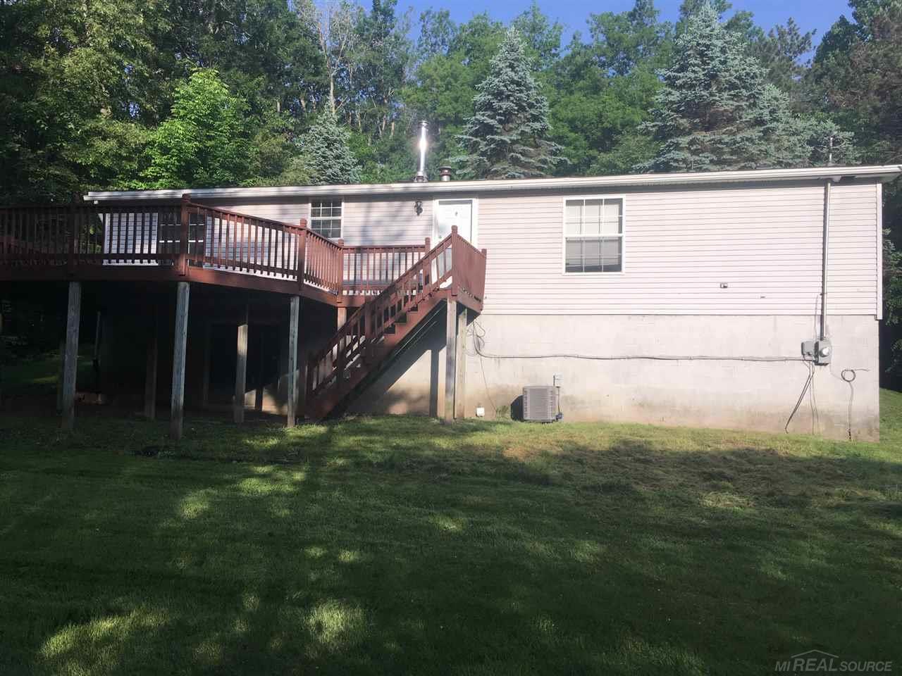 6865 Lyons Road Imlay City, MI 48444 - Photo 2 of 27