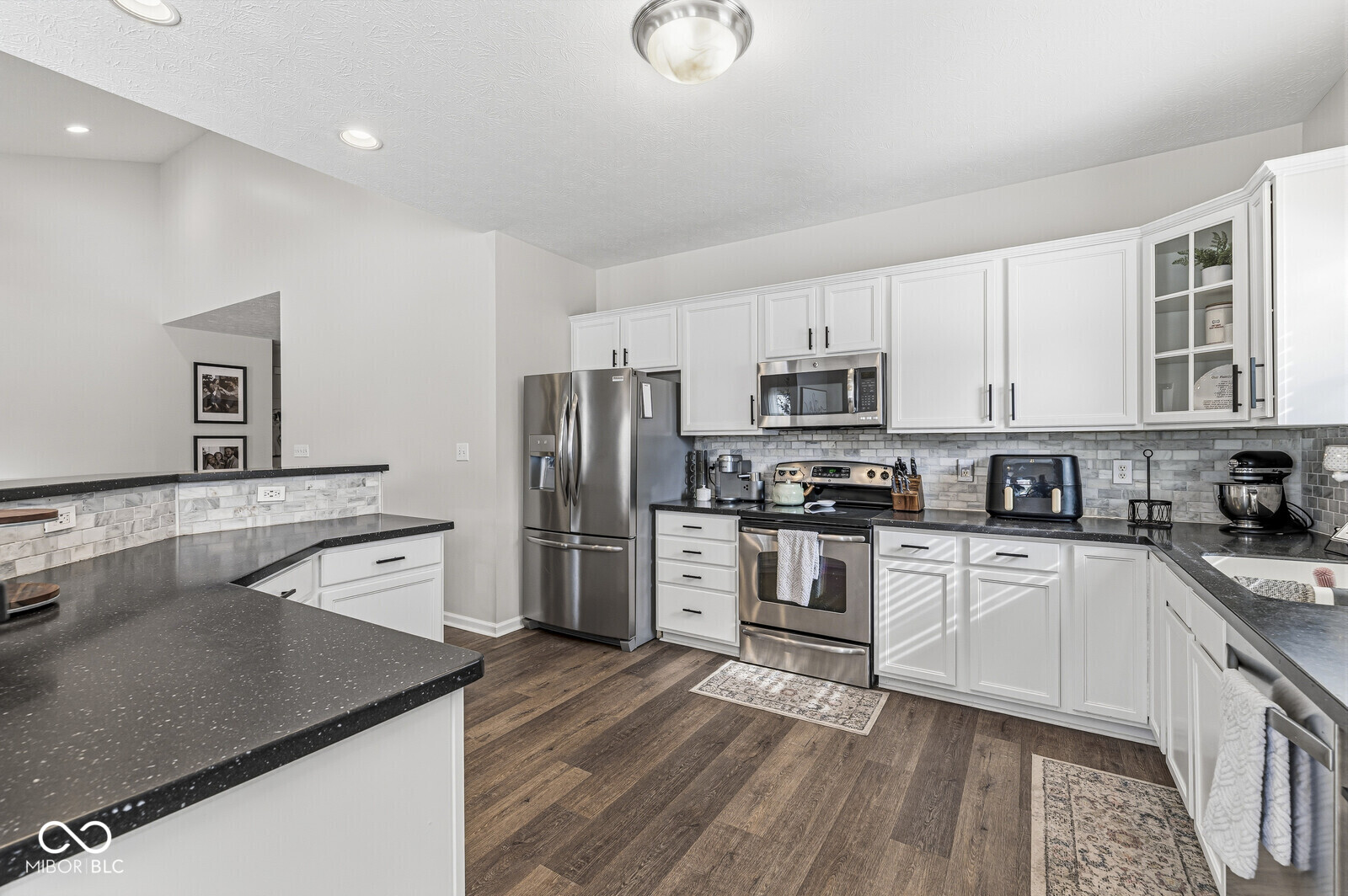 7328 Corwin Court Indianapolis, IN 46259 - Photo 13 of 35