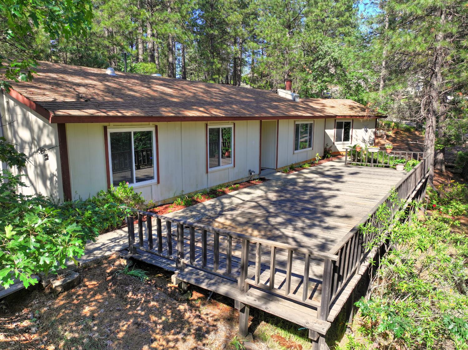 21495 Snooks Road Colfax, CA 95713 - Photo 1 of 66