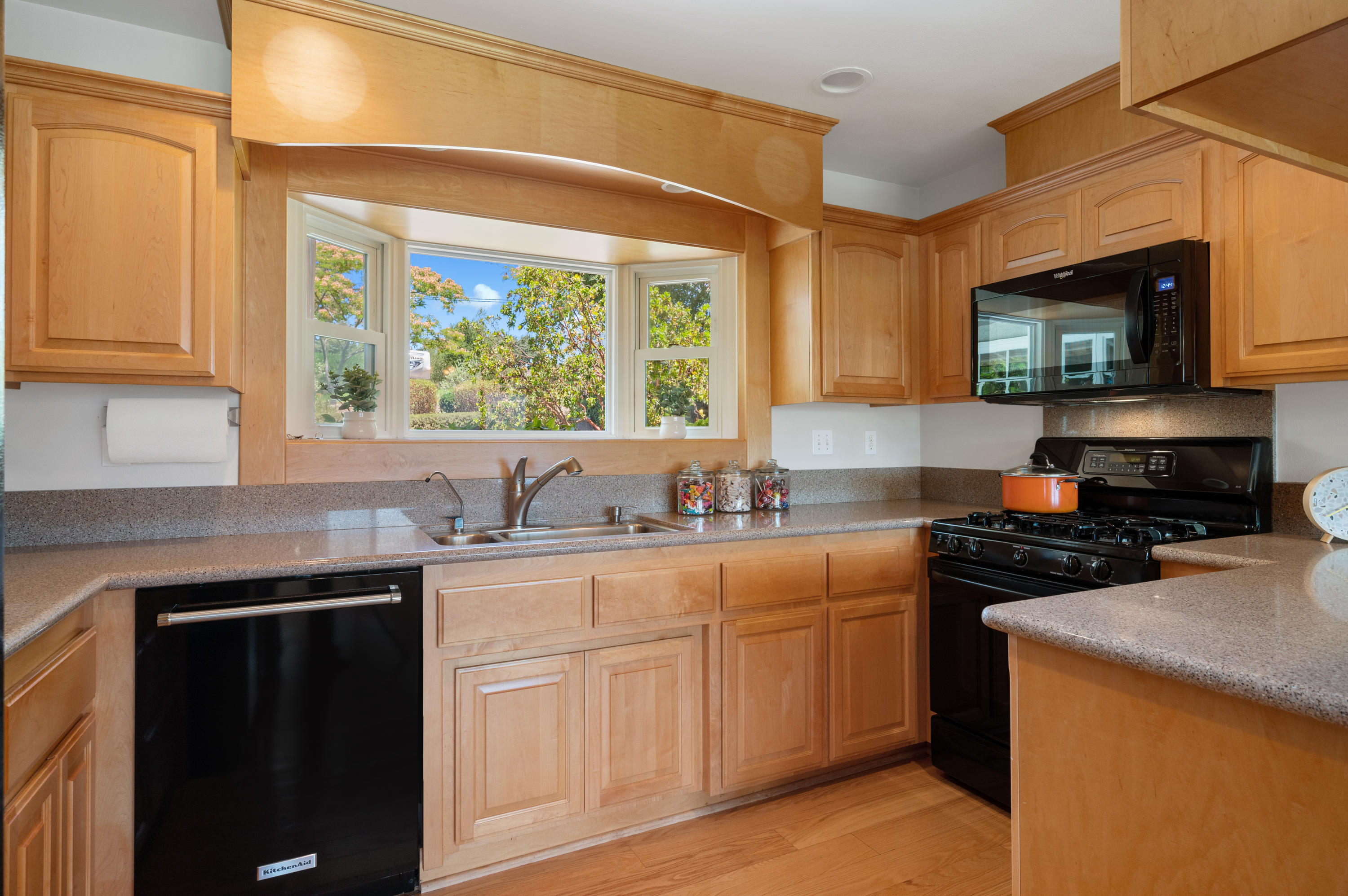 2548 Janin Way Solvang, CA 93463 - Photo 36 of 60 2548 Janin Way-32