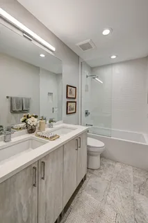 $365,000 | 360 Claymoor, Unit 3G, Hinsdale, IL 60521