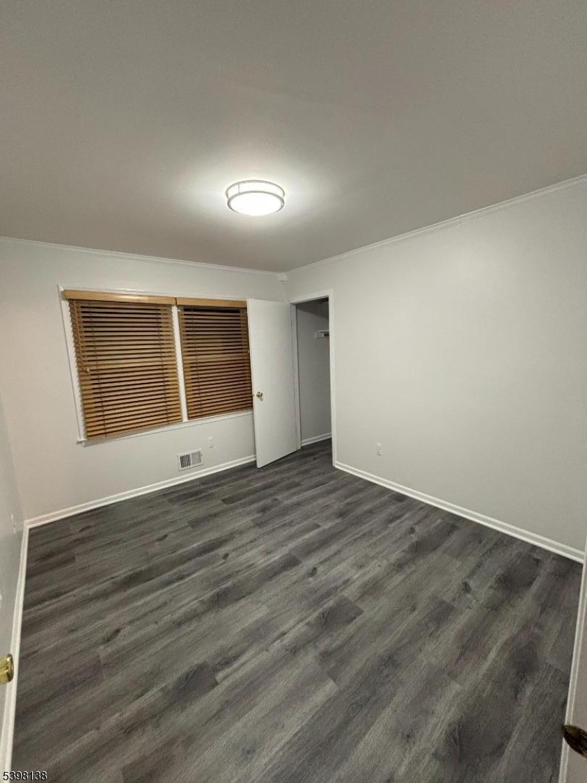 21 Teaberry Drive Edison, NJ 08820 - Photo 7 of 17