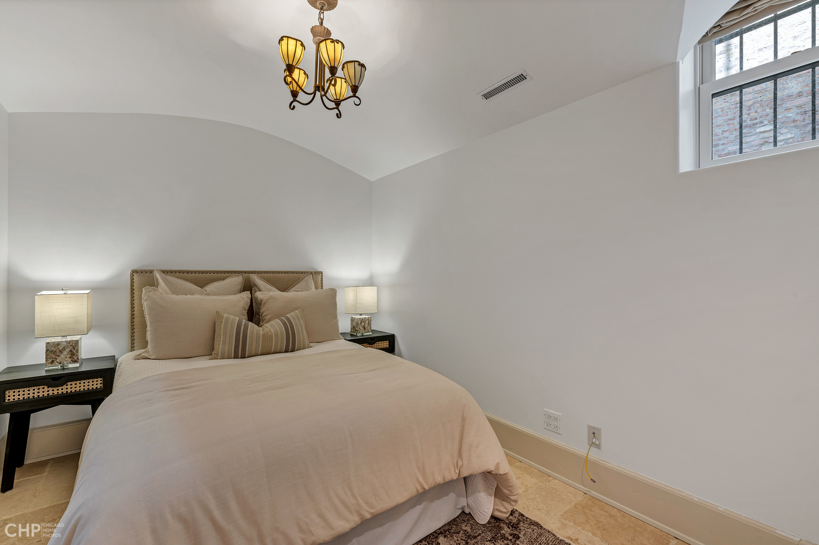 125 West Delaware Place Chicago, IL 60610 - Photo 36 of 44