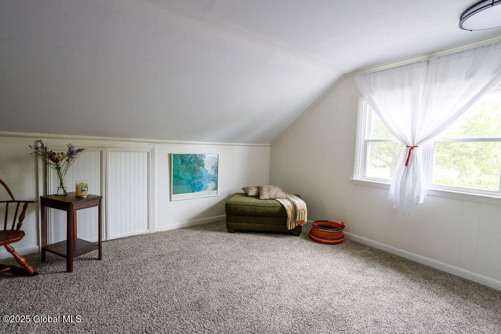 209 Whitehall Road Albany, NY 12209 - Photo 22 of 36 209Whitehall-17