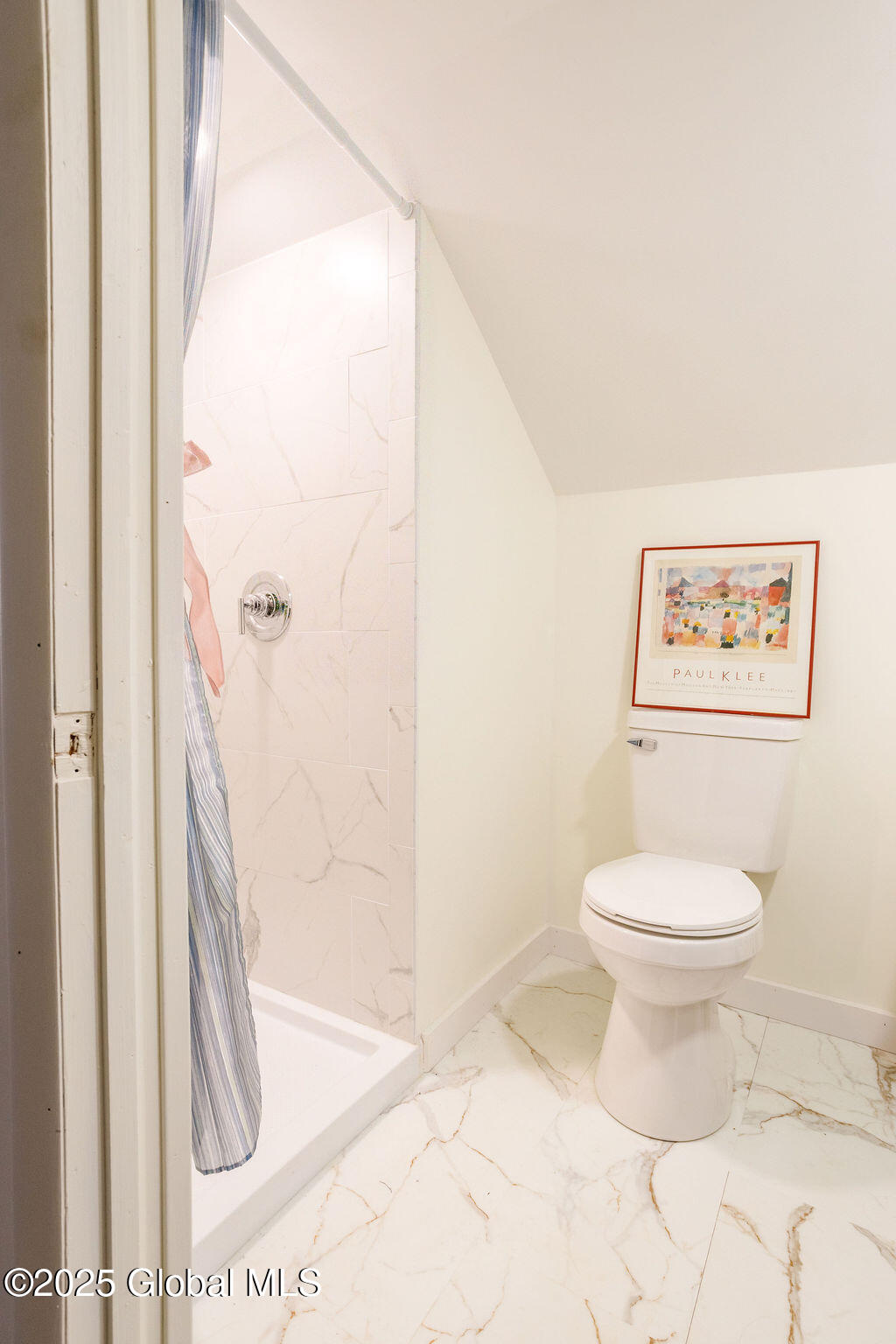 209 Whitehall Road Albany, NY 12209 - Photo 25 of 36 209Whitehall-20
